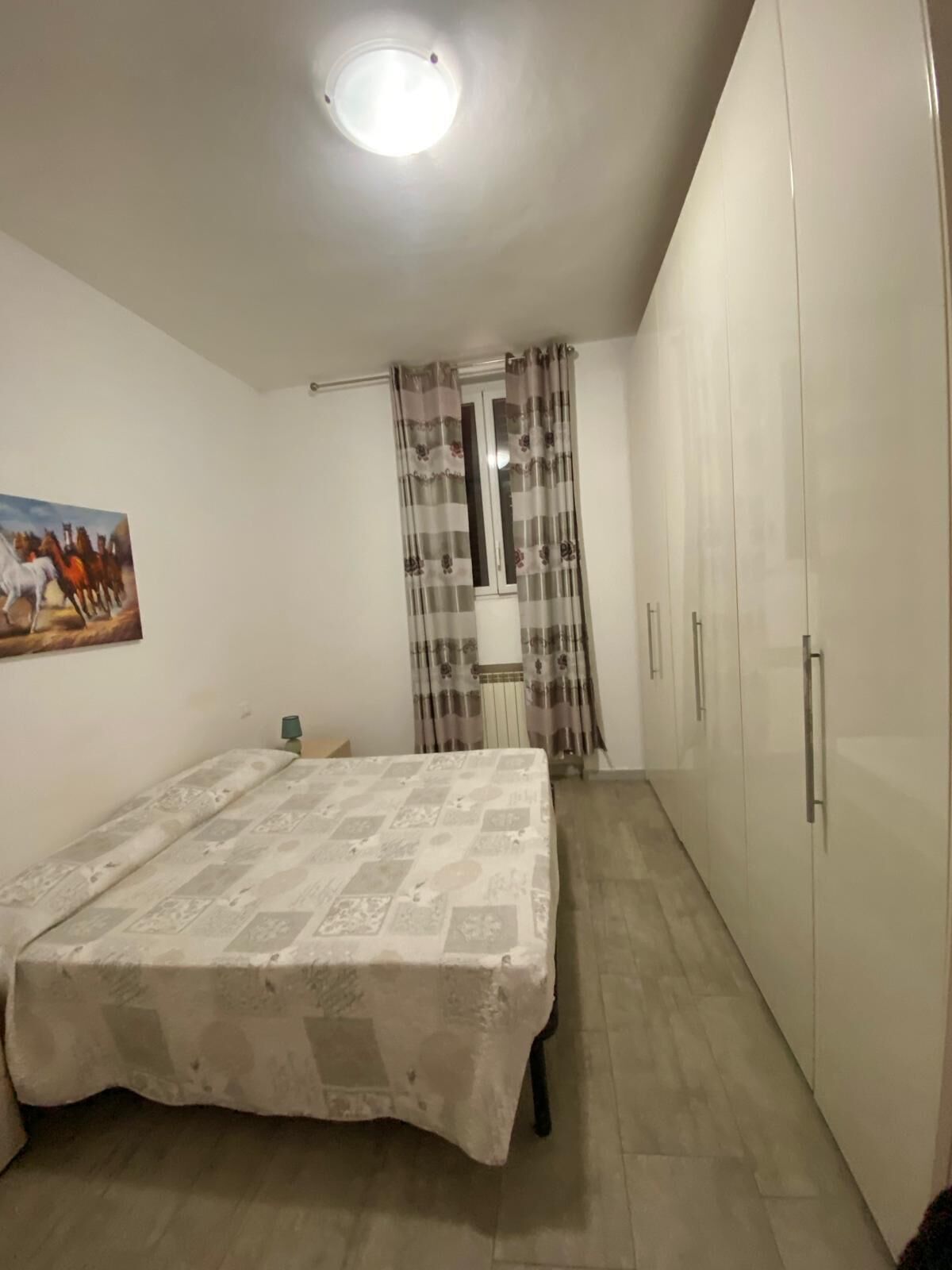 2 camere, ferro/asse da stiro, Wi-Fi gratuito, lenzuola