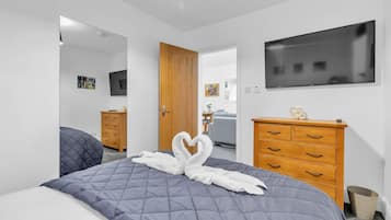 2 Schlafzimmer, Bügeleisen/Bügelbrett, kostenloses WLAN, Bettwäsche