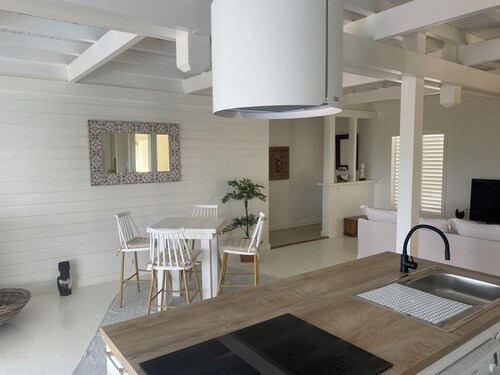 Les Trois Ilets : Large wooden villa with pool and sea view 4 bedrooms 4 bathrooms.