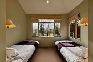 2 Schlafzimmer, Bügeleisen/Bügelbrett, Reisekinderbett, WLAN