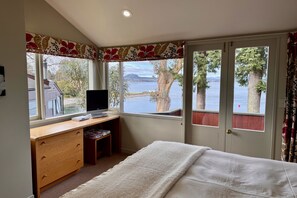 2 Schlafzimmer, BĂŒgeleisen/BĂŒgelbrett, Reisekinderbett, WLAN