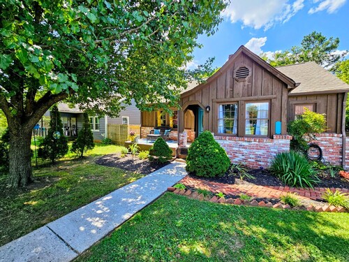 NEW! Trailhead Cottage - 7 Minutes to Downtown