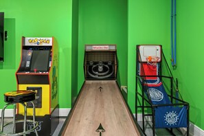 Spielezimmer