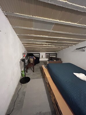 3 Schlafzimmer, Bügeleisen/Bügelbrett, Bettwäsche