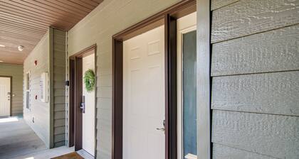 Charming Golf Resort Oasis Near Silver Dollar City