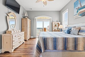 5 slaapkamers, een strijkplank/strijkijzer, reisbedje, gratis wifi