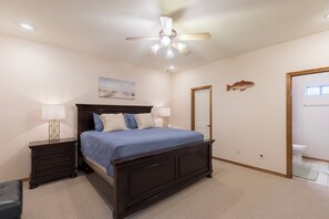 3 chambres, fer et planche à repasser, Wi-Fi gratuit, draps fournis