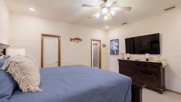 3 dormitorios, tabla de planchar con plancha, wifi gratis y ropa de cama