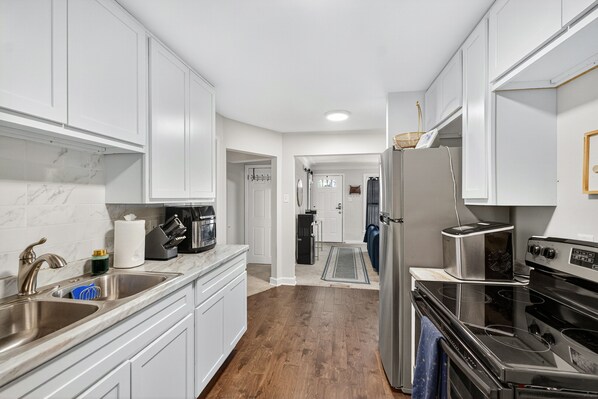 Microwave, oven, stovetop