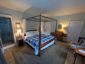 Signature Room, Garden View | Blackout curtains, iron/ironing board, free WiFi