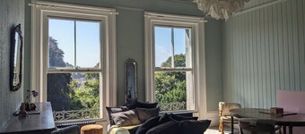 Huge 1 bed in Historical Garrison with Dover Castle View & Sea view.