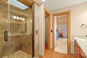 Shower, jetted tub, hair dryer, bidet