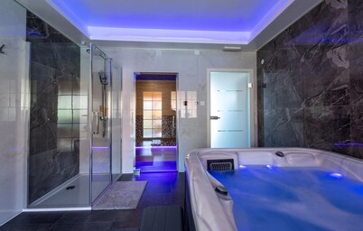 Awesome apartment in Visnjevac with sauna