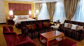 Luxury Apartment, Garden View | Premium bedding, down comforters, free minibar, in-room safe - Sunkar (Almaty)