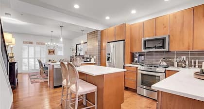 Villa Of Luxury In Belmar