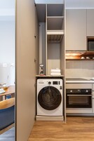 设计开间 | 私人厨房 | 大冰箱、微波炉、炉灶、茶具/咖啡用具