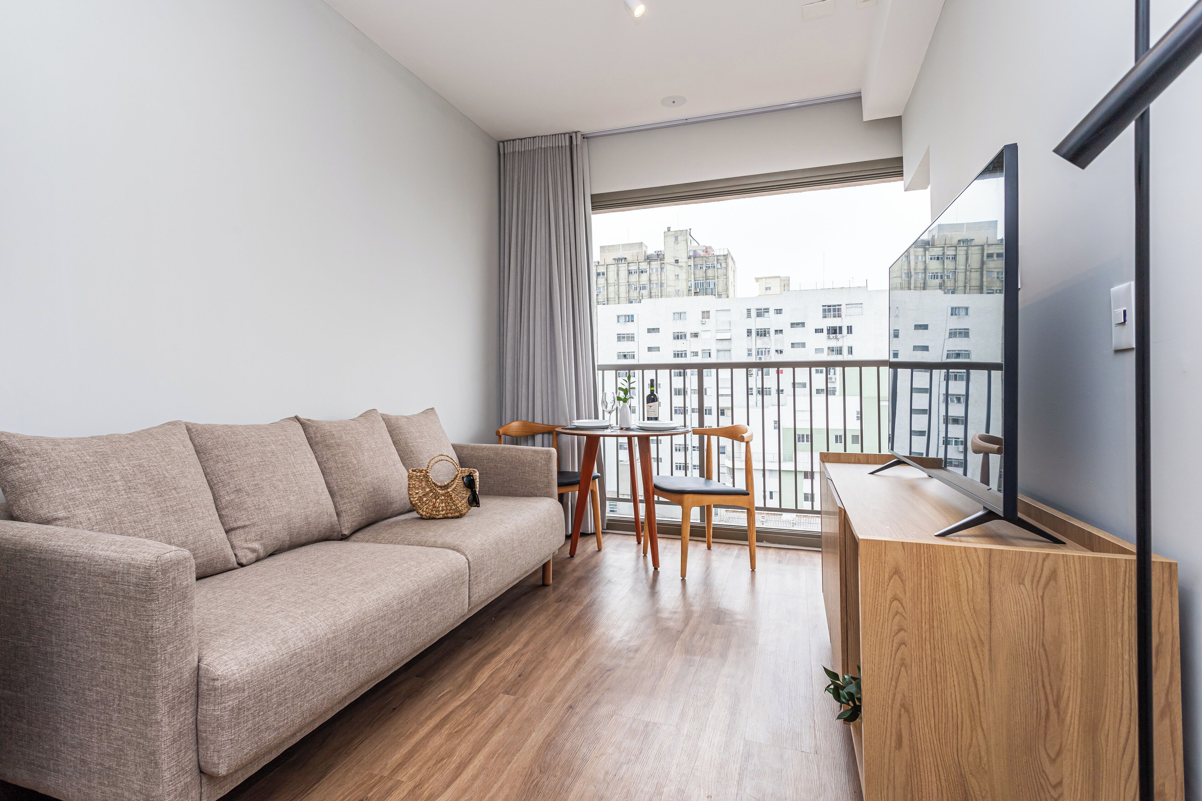 Gallery Apartment | Living area | 40-inch Smart TV with digital channels