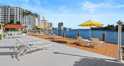 Waterfront Bliss – Stylish 1BR Condo w/ Pool