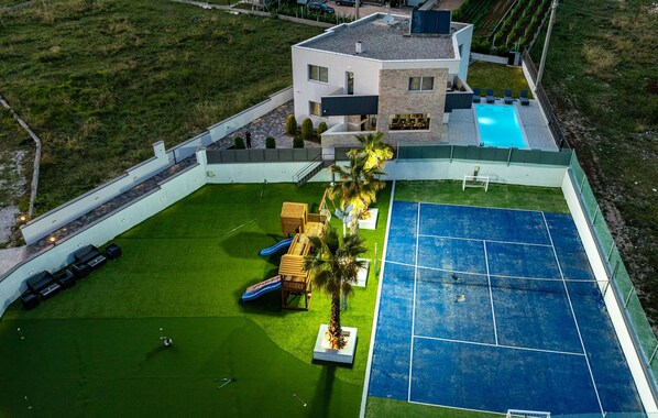 Terrain de sport