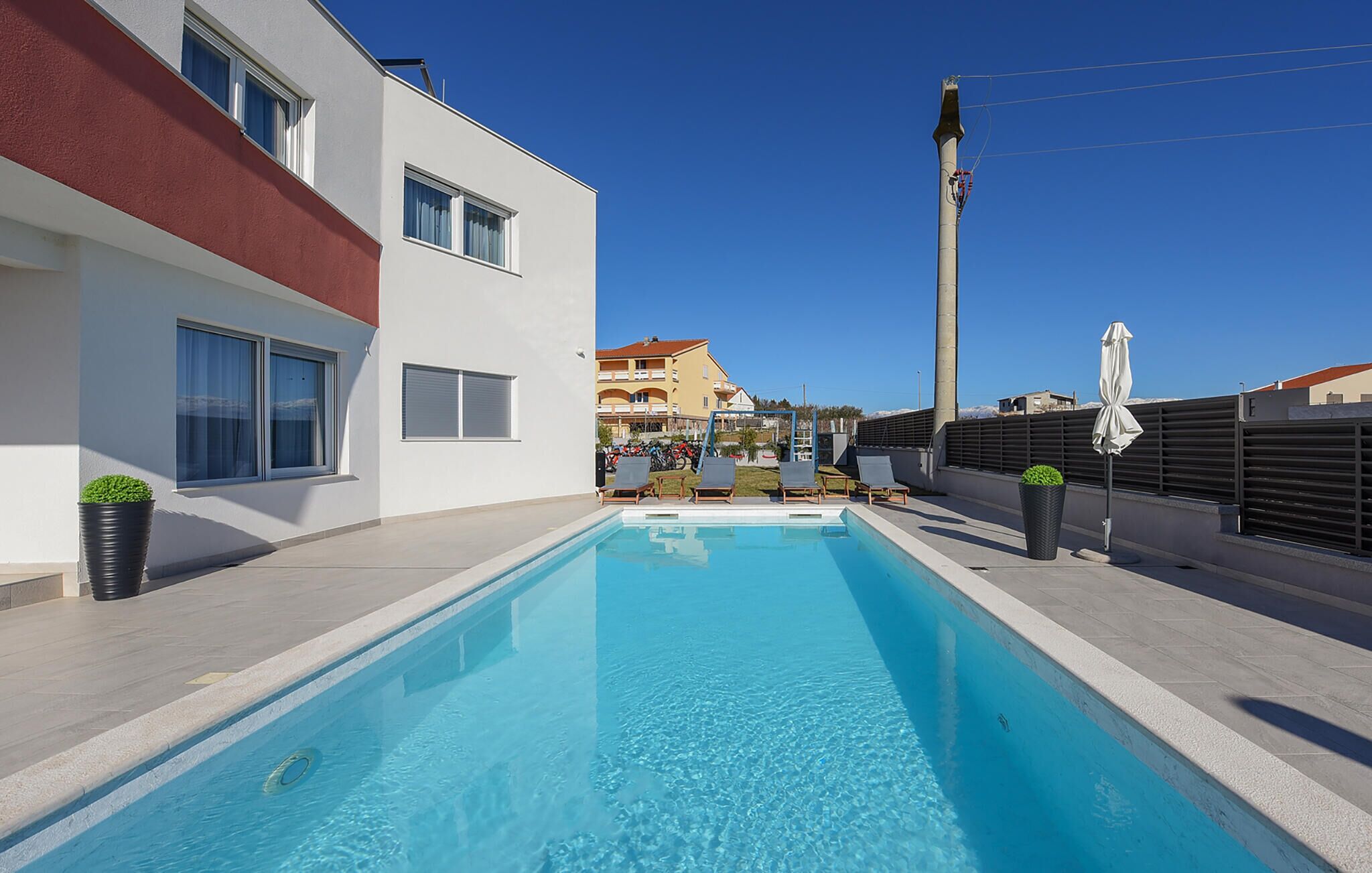 Beheizter Pool