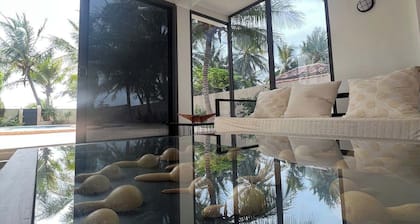 Superbe villa pieds dans l'eau, Saly Cristallines