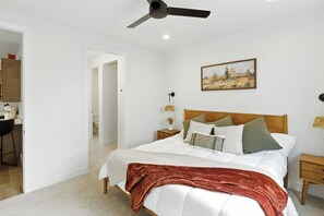 4 chambres, fer et planche à repasser, Wi-Fi, literie fournie