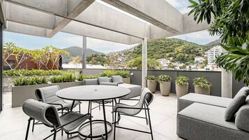Estudio superior | Restaurante al aire libre