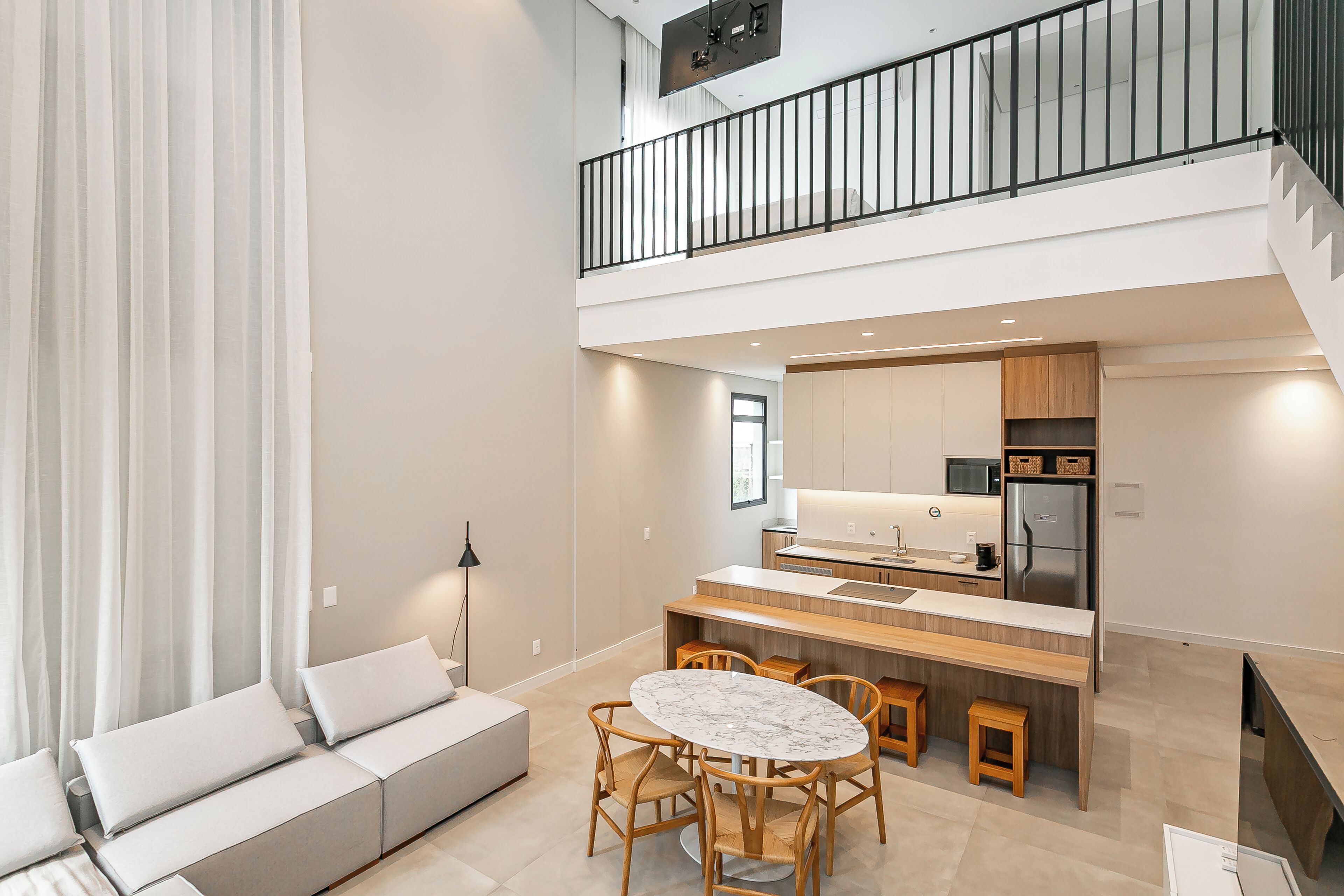 Exclusive Duplex, 1 Queen Bed | Living area | 42-inch Smart TV with digital channels