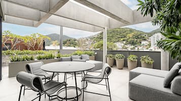 Comfort Studio | Outdoor dining