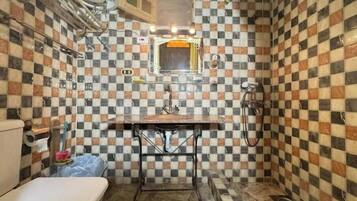 Towels, toilet paper