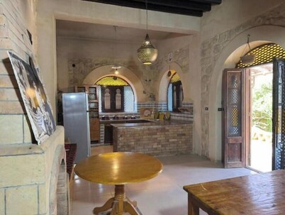 ZAD Villa - Tunis Village