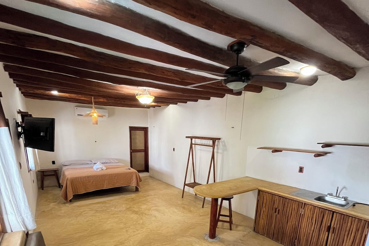 Quarto conforto | Wi-Fi de cortesia, roupa de cama