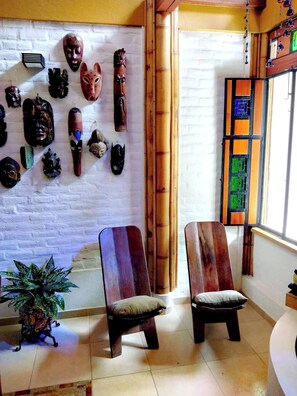 Room, 1 Bedroom | Living room