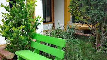 Room, 1 Bedroom | Garden