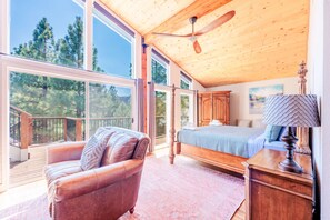 6 bedrooms, WiFi, bed sheets