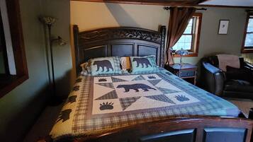 4 bedrooms, travel crib, free WiFi, bed sheets