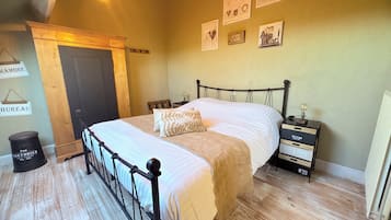 9 bedrooms, Internet, bed sheets