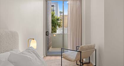 150m to Surf Beach – Central 2BR - Walk to Surf, Shops & Cafés in Kiama