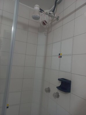 Shared Dormitory, 1 Bedroom | Bathroom