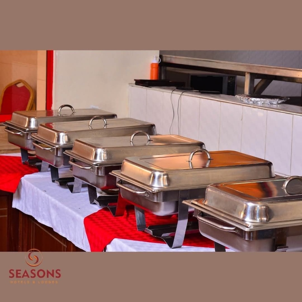 Seasons Airport Hotel by null