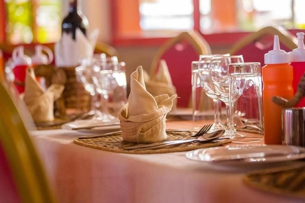 Seasons Airport Hotel by null