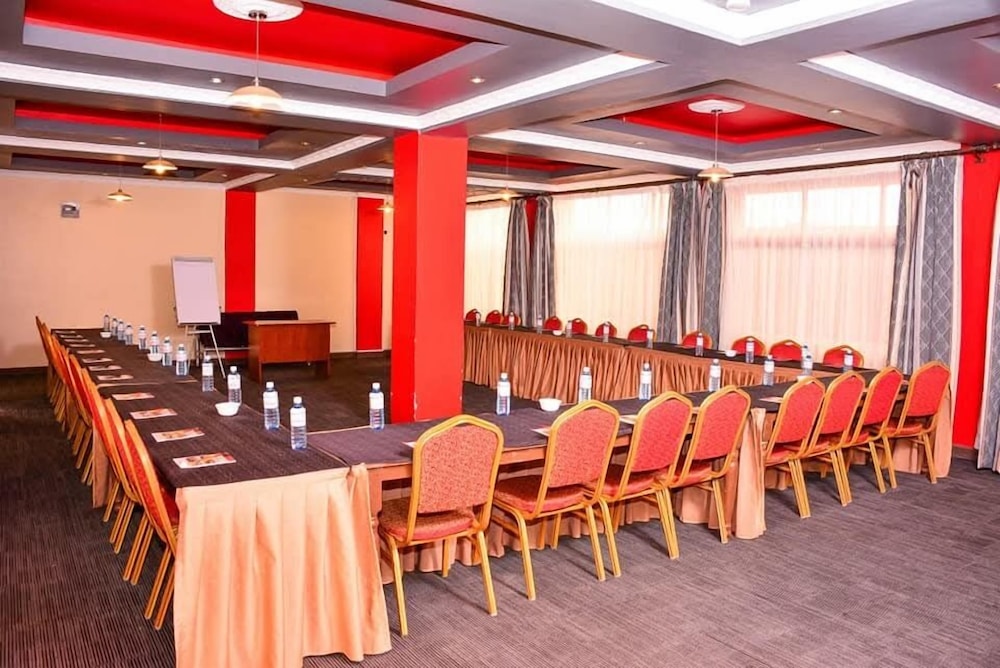 Seasons Airport Hotel by null