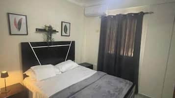 2 bedrooms, bed sheets