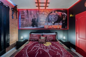 6 室のベッドルーム、WiFi、ベッドシーツ