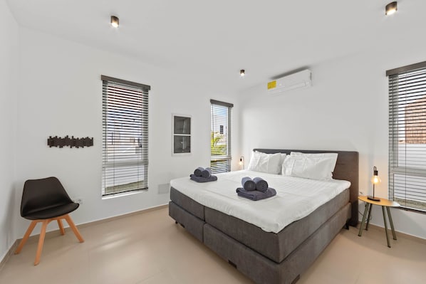 3 bedrooms, WiFi
