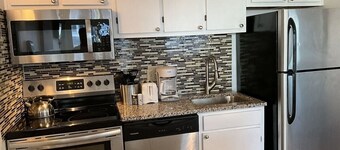 ML 304 2-bedroom, 2-bath, Ski In/Ski-Out Condo Sleeps 8