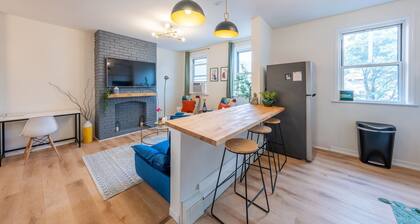 Stylish 2 BD Apt-18 mins from NYC-Steps away Bus stop, Restaurants, Groceries