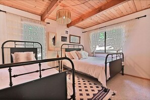 3 chambres, fer et planche Ă repasser, Wi-Fi gratuit, draps fournis