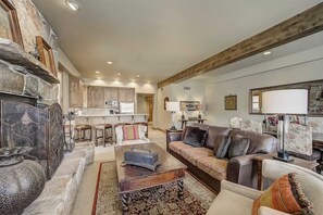 Maison (4 Bedrooms) | Intérieur