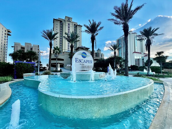 Indoor pool, outdoor pool - Escapes 1305 Corner Penthouse. Amazing Pools, Spa. Sleeps 8 (Orange Beach)